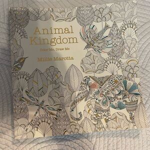 Adult Animal Kingdom coloring book